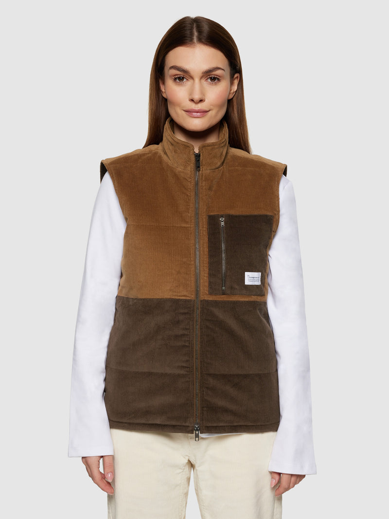 KnowledgeCotton Apparel - UNI 14-wales corduroy colorblock vest - GRS/Vegan Vests 1121 Dachshund