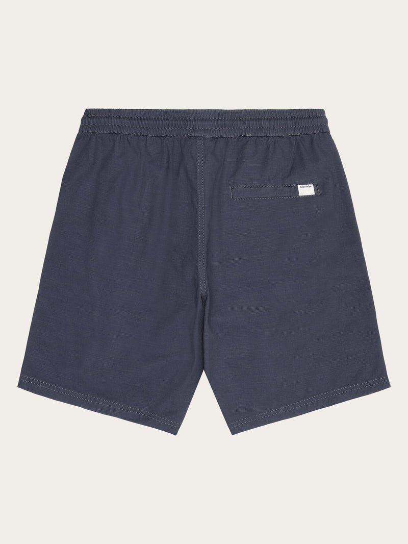 KnowledgeCotton Apparel - MEN Boardwalk slub shorts with elastic waist - GOTS/Vegan Shorts 1226 Vintage Indigo