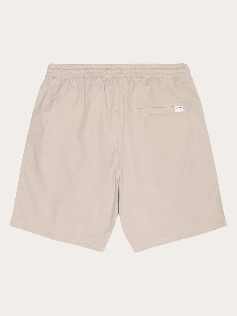KnowledgeCotton Apparel - MEN Boardwalk slub shorts with elastic waist - GOTS/Vegan Shorts 1228 Light feather gray