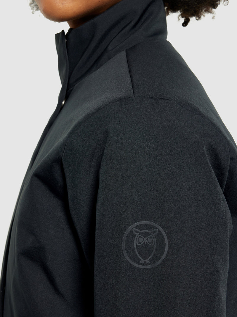 KnowledgeCotton Apparel - WMN CLIMATE SHELL™ short jacket - GRS/Vegan Jackets 1300 Black Jet