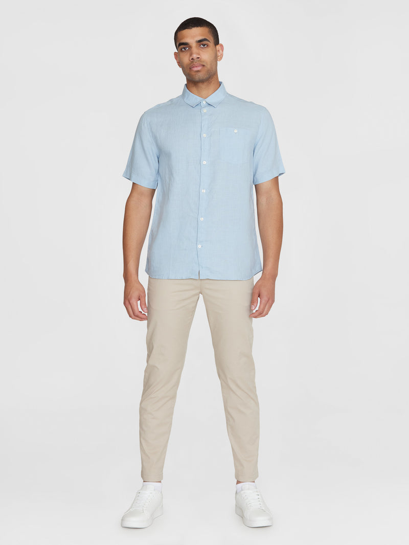 KnowledgeCotton Apparel - MEN Custom fit linen short sleeve shirt Shirts 1322 Asley Blue