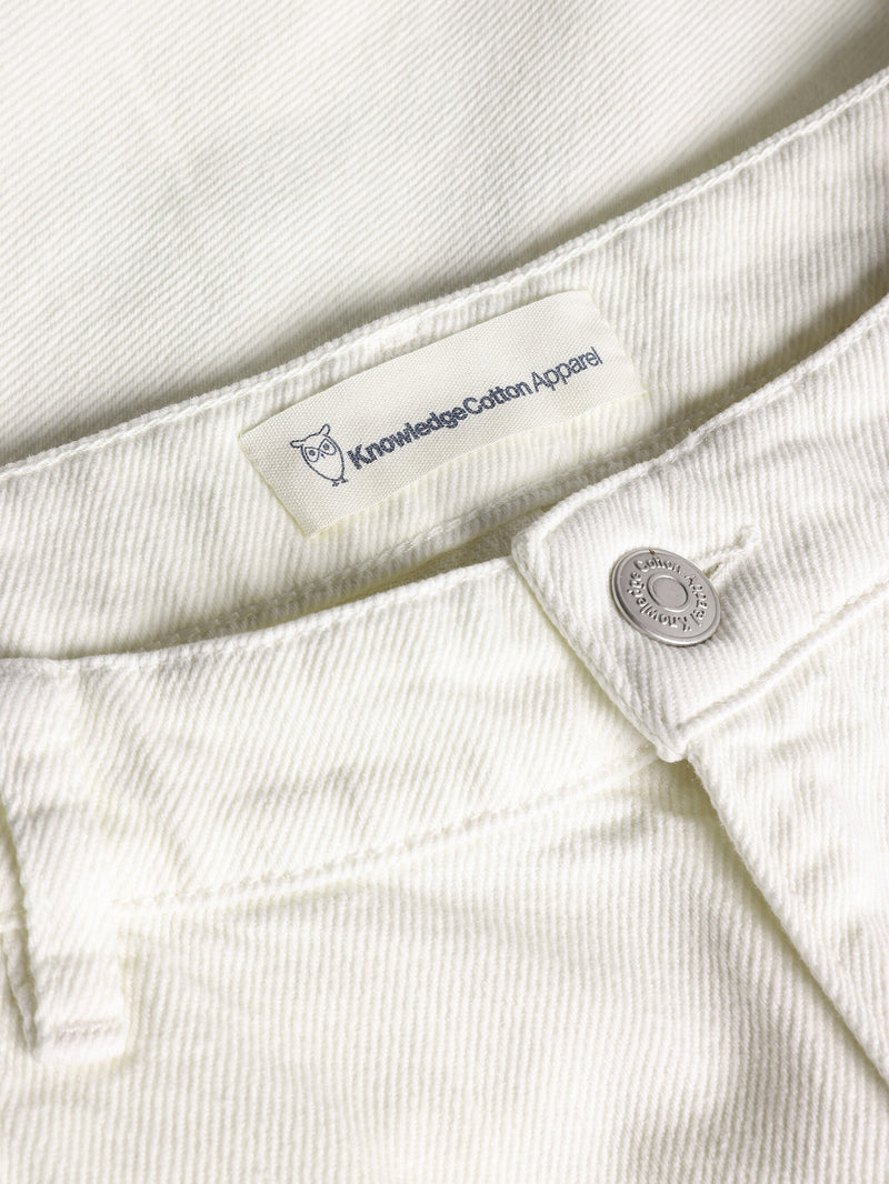 KnowledgeCotton Apparel - MEN FLINT 5-pocket raw twill shorts - GOTS/Vegan Shorts 1387 Egret