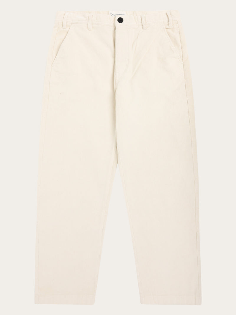 KnowledgeCotton Apparel - MEN FLINT wide corduroy chino pants Pants 1387 Egret