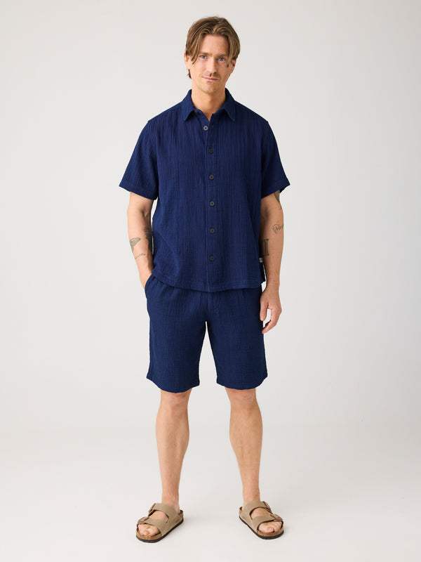 KnowledgeCotton Apparel - MEN Fig loose dobby shorts Shorts 1483 Indigo