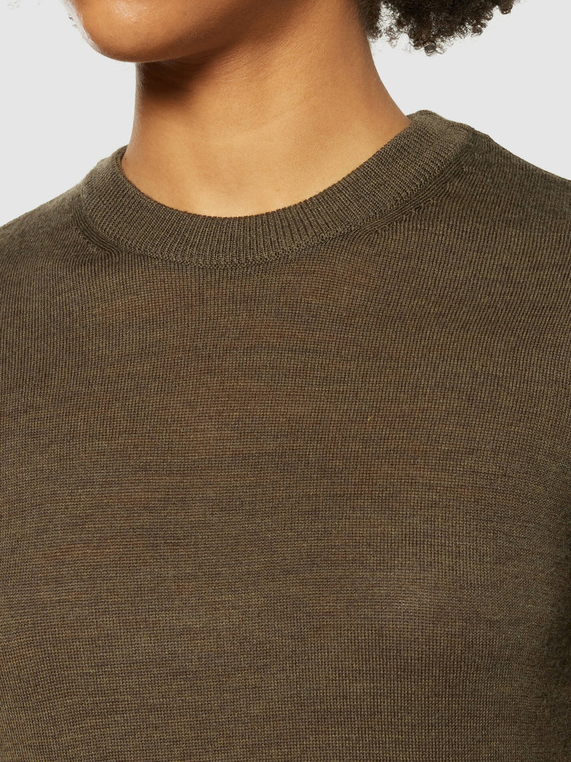 KnowledgeCotton Apparel - WMN Fine merino crew neck - RWS Knits 1100 Dark Olive