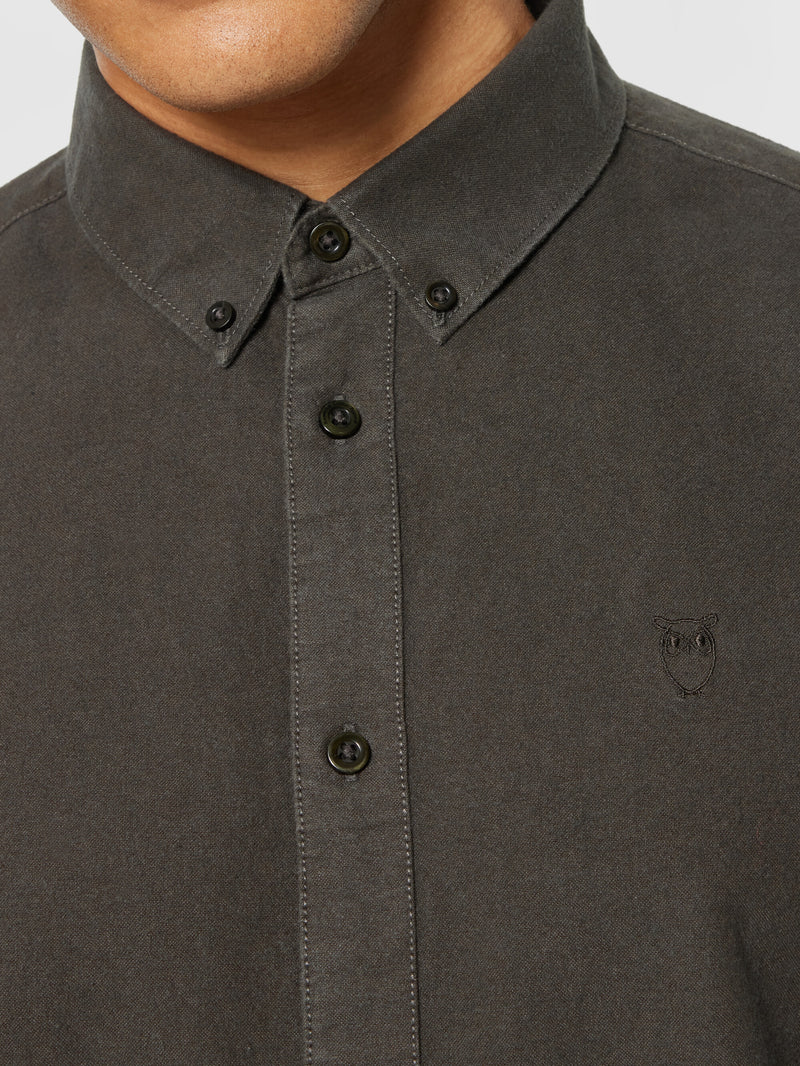 KnowledgeCotton Apparel - MEN Harald Small Owl Oxford Regular Fit Shirt - GOTS/Vegan Shirts 1243 Demitasse (brown)