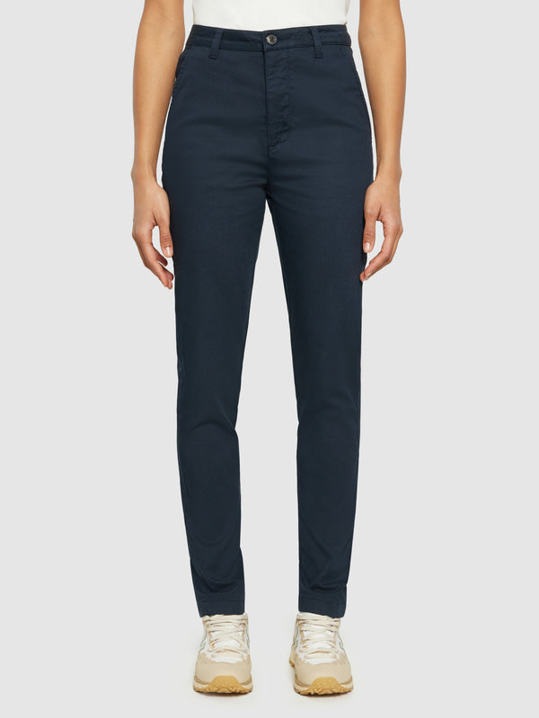 KnowledgeCotton Apparel - WMN IRIS mom mid-rise canvas pique chino - GOTS/Vegan Pants 1001 Total Eclipse