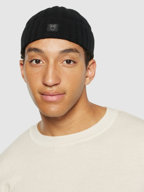 KnowledgeCotton Apparel - UNI Low wool 5x4 rib beanie - RWS Hats 1300 Black Jet