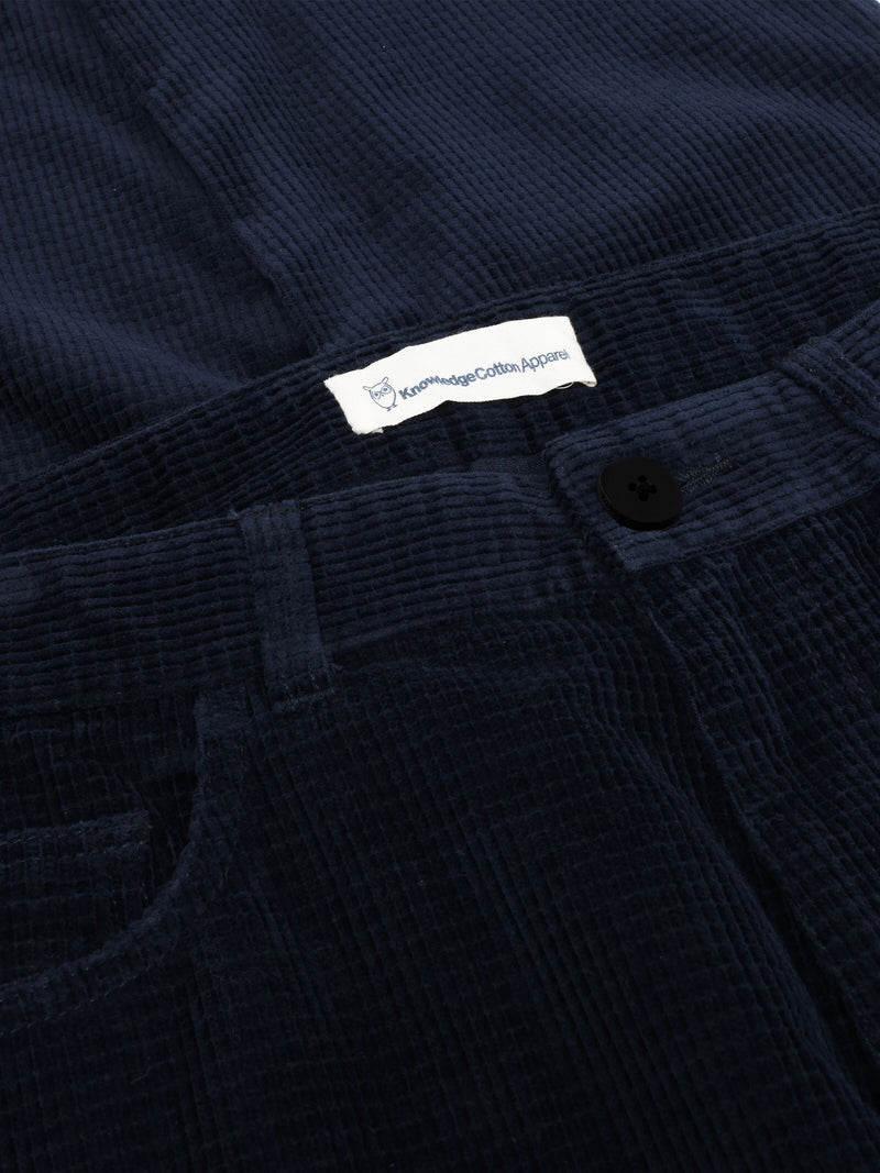 KnowledgeCotton Apparel - MEN Organic Cotton Chuck 5-pocket Corduroy Pants GOTS Pants 1412 Night Sky