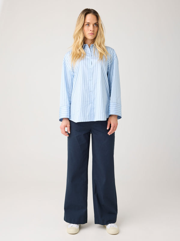 KnowledgeCotton Apparel - WMN POSEY mid-rise wide slub yarn cropped pants GOTS/Vegan Pants 1001 Total Eclipse