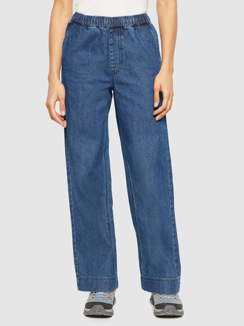 KnowledgeCotton Apparel - WMN POSEY wide mid-rise elastic waistband denim pant - GOTS/Vegan Pants 3059 Dark Blue denim