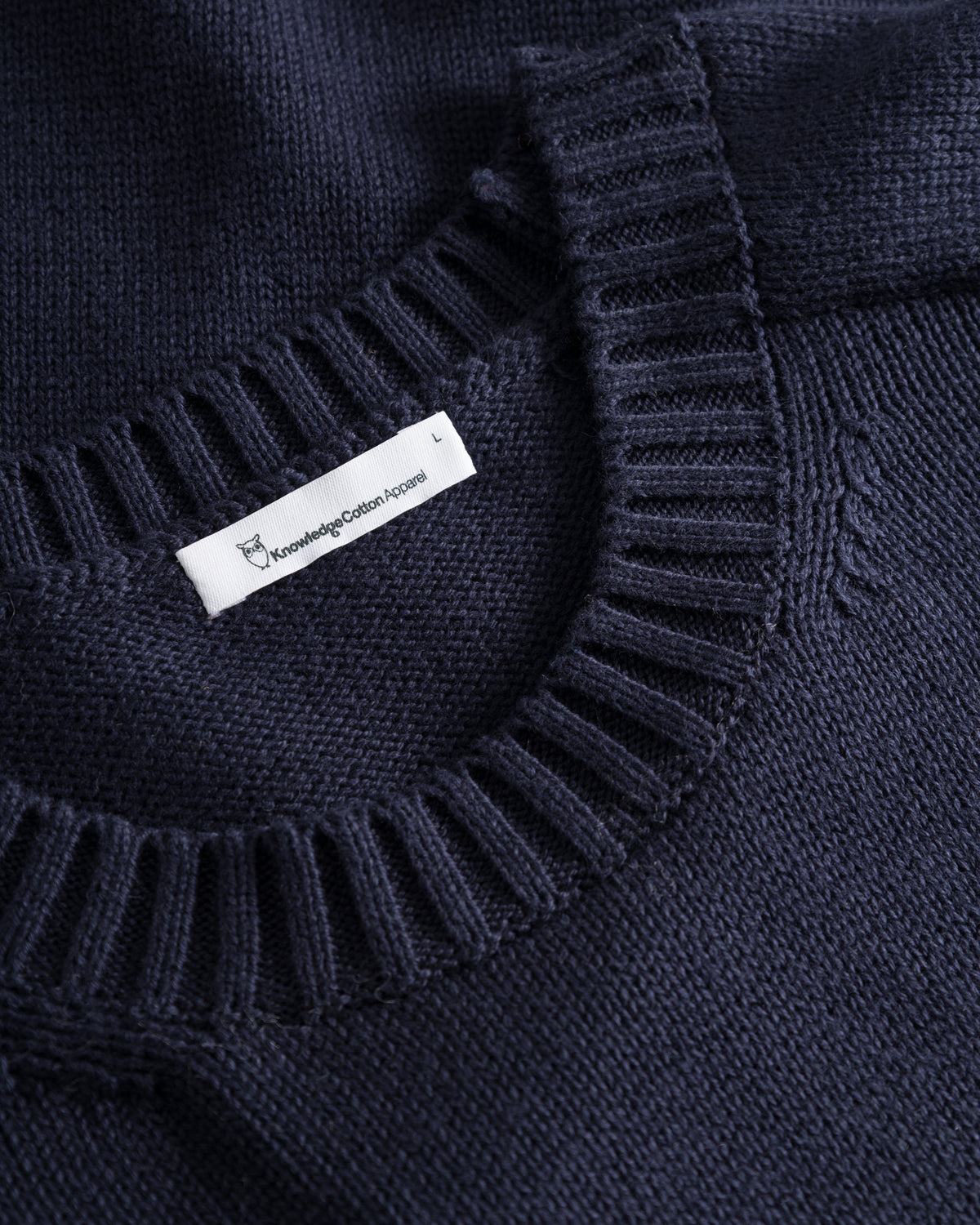 KnowledgeCotton Apparel - MEN Plain knitted crew neck Knits 1412 Night Sky