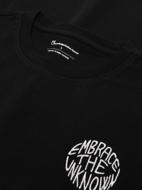 KnowledgeCotton Apparel - MEN Regenerative Organic Cotton Chest Embroidery T-Shirt GOTS T-shirts 1300 Black Jet
