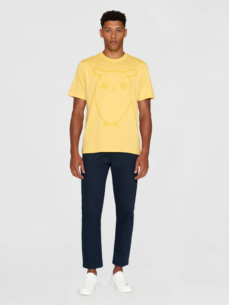 KnowledgeCotton Apparel - MEN Regular big owl front print t-shirt - GOTS T-shirts 1429 Misted Yellow