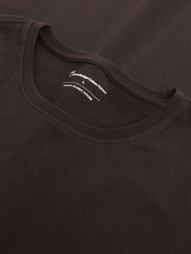 KnowledgeCotton Apparel - MEN Regular fit Basic tee T-shirts 1487 Chocolate Torte