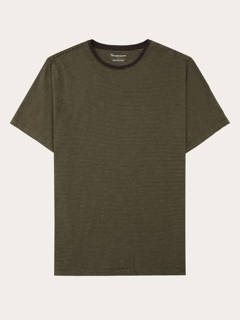KnowledgeCotton Apparel - MEN Regular fit Striped basic tee T-shirts 8037 Green stripe