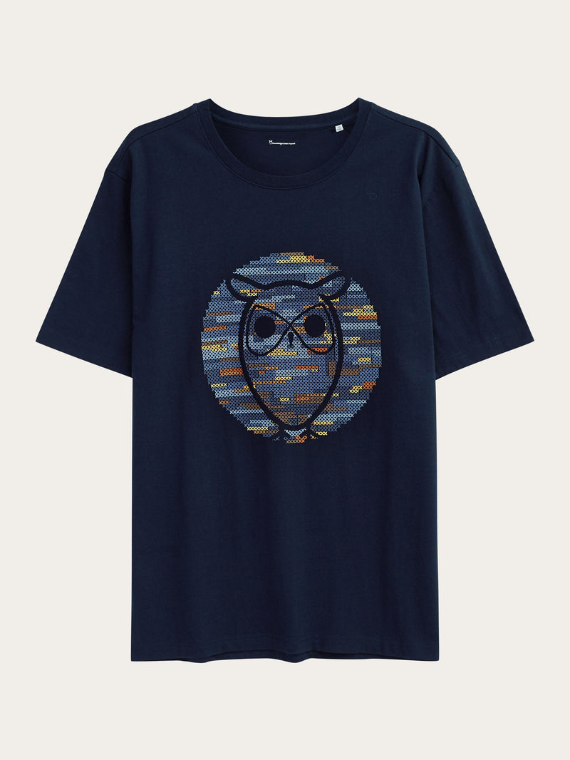 KnowledgeCotton Apparel - MEN Regular short sleeve heavy single owl cross stitch print t-shirt - GOTS/Vegan T-shirts 1412 Night Sky
