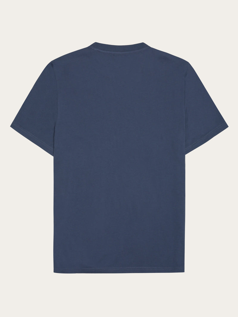 KnowledgeCotton Apparel - MEN Regular single jersey mountain owl printed t-shirt - Regenerative Organic Certified™ - GOTS T-shirts 1226 Vintage Indigo
