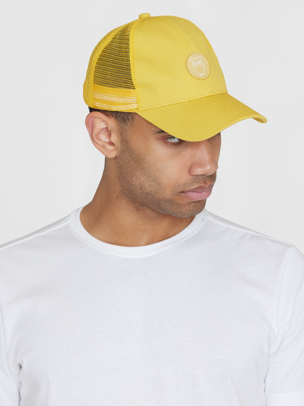 KnowledgeCotton Apparel - UNI Twill trucker cap Caps 1429 Misted Yellow