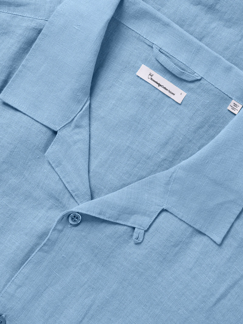KnowledgeCotton Apparel - MEN Box fit short sleeved linen shirt Shirts 1377 Airy Blue