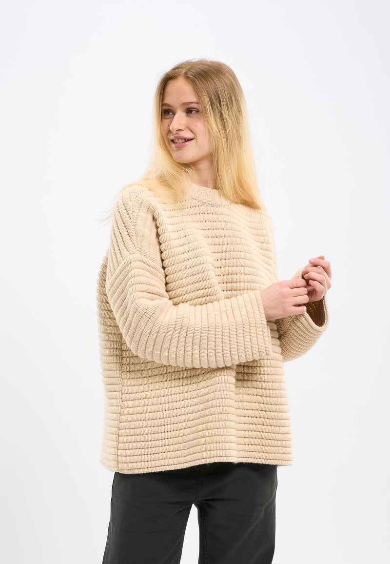 KnowledgeCotton Apparel - WMN oversized structure long sleeved knit Knits 1348 Buttercream